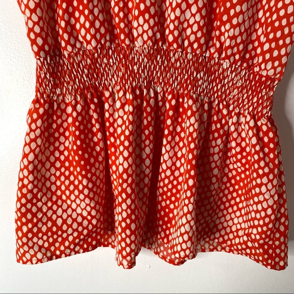 AQUA Red Beige Teardrop Crochet Shoulder Top - Picture 3 of 10